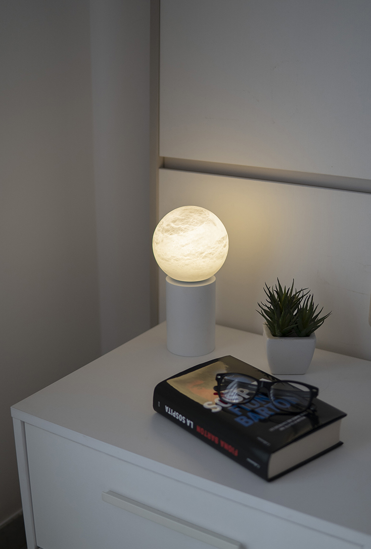 Lampe Usb Touch Voltaic - lampe solaire nomade